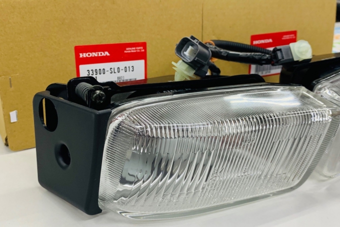 Honda NSX (NA1 NA2) ของแท้สำหรับ NA1 NA2 ไฟตัดหมอก ซ้ายและขวา ของใหม่ ของแท้ เบิกศูนย์ฮอนด้า