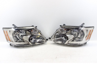 Headlight Toyota Alphard 10G(ANH10W) year 2002-2004 left-right side wires bulbs work normally (smoke)　(Pre-Order)