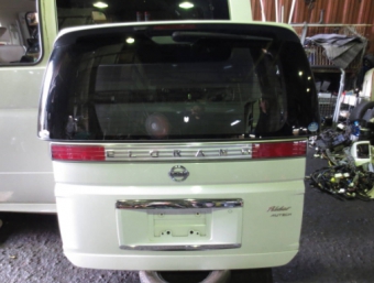 Nissan Elgrand ALWE50 APE50 E52 E51  NE51 ME51 MNE51 E52 TNE52 Z51 TZ51 TNZ51 (Pre-order product, takes 25-30 days by ship)