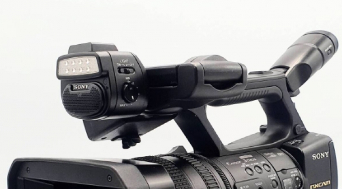 กล้องถ่ายภาพยนตร์ RED Dragon-X 5K NXCAM HXR-NX5R  รับสั่งซื้อ รับประมูล รับขนส่งกลับไทย