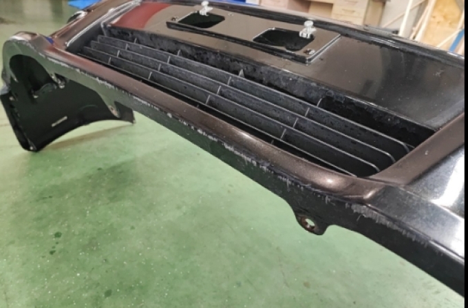 Toyota Avensis AZT กันชนหน้า Toyota Avensis AZT front bumper (Pre-order product, takes 25-30 days by ship)