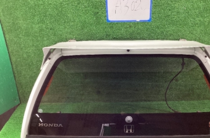 กระจกหลัง กระจกบังลมหลัง อะไหล่ถอดแท้มือสองจากญี่ปุ่น (สินค้าสั่งซื้อ บรรทุกทางเรือใช้เวลา 25-30วัน)