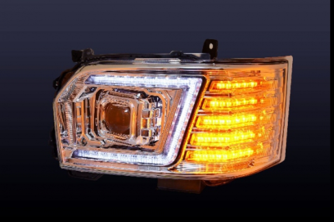 TOYATA HIACE Limited amber version 200 Series Hiace 4th/5th/6th/7th/8th generation LED headlight V3 sequential LED/halogen car use crystal eye ไฟหน้า LED V3 sequential LED / คริสตัลอาย สำหรับรถยนต์ฮาโลเจน (Pre-order product, takes 25-30 days by ship)