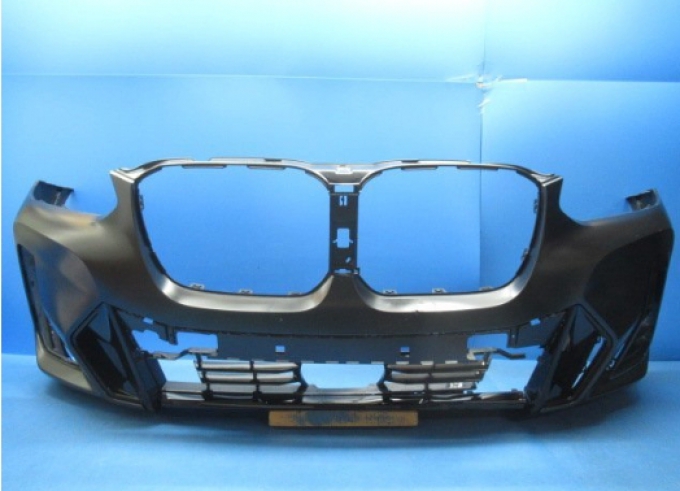 BMW X3 M Sport G01 กันชนหน้าแท้  BMW X3 M Sport G01 Genuine Front Bumper (Pre-order product, takes 25-30 days by ship)