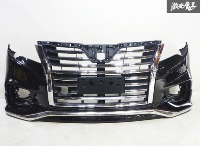 Nissan Elgrand E51 ME51 E52 TE52 PNE52 PE52  (สินค้าสั่งซื้อ บรรทุกทางเรือใช้เวลา 25-30วัน)