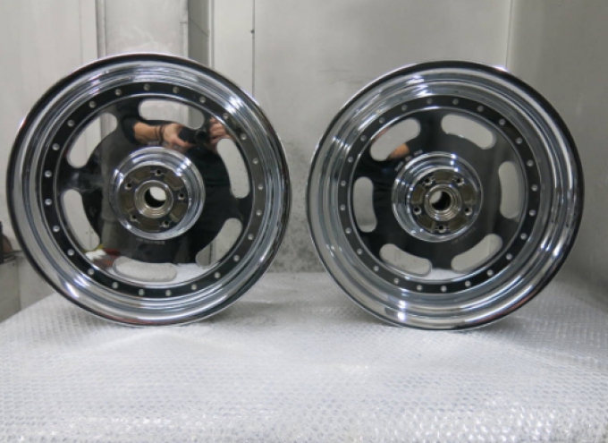 Motorcycle wheels for Harley Davidson ハーレーダビッドソン用二輪車用ホイール รับสั่งซื้อ รับประมูล รับนำเข้า Accepting orders accepting auctions accepting imports Price includes clearing taxes