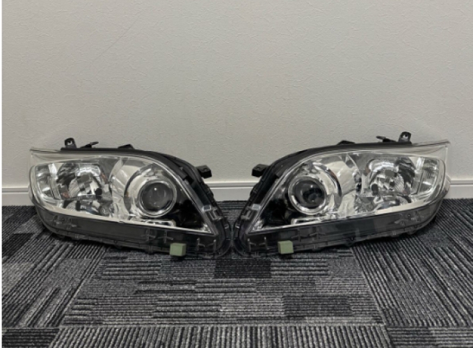 ไฟคู่หน้า Toyota Vanguard ACA33W ACA38W GSA33W Vanguard late model genuine HID xenon headlights left and right set ICHIKOH 42-44 VANGUARD (Pre-order product, takes 25-30 days by ship)