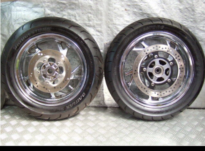 Motorcycle wheels for Suzuki スズキ用二輪車用ホイール รับสั่งซื้อ รับประมูล รับนำเข้า Accepting orders accepting auctions accepting imports Price includes clearing taxes