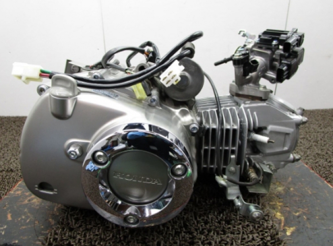 HONDA จัดหาอะไหล่มือสอง Motorcycle engine body Other parts ตัวเครื่องยนต์จักรยาน อะไหล่อื่นๆ