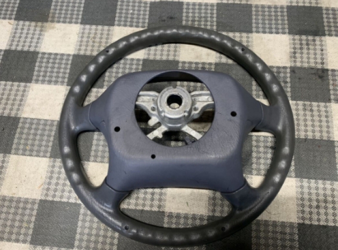 พวงมาลัย 90 95 Series Land Cruiser Prado พร้อม Horn Pad สีเทา 45103-30240 Toyota ของแท้ 90/95 Land Cruiser Prado Urethane Steering Wheel with Horn Pad Gray 45103-30240 Toyota Genuine