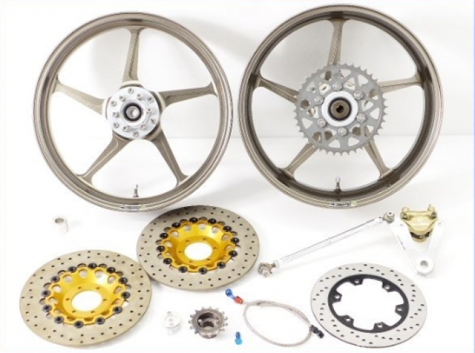 Motorcycle wheels for Ducati  ドゥカティ用ホイール รับสั่งซื้อ รับประมูล รับนำเข้า Accepting orders accepting auctions accepting imports Price includes clearing taxes