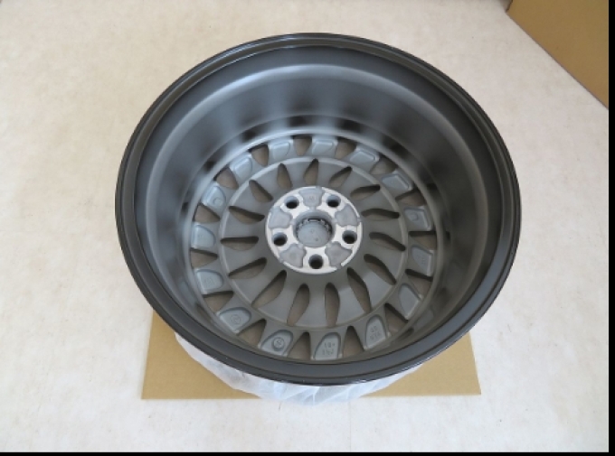 ล้ออัลลอยแท้ Lexus LM350/LM300h ขนาด 18 นิ้ว 7.5J พร้อมผิวเคลือบแบบสปัตเตอร์ริ่ง 4 วง ใส่รถ Alphard และ Vellfire ซีรี่ส์ 30ได้  (สินค้าพรีออเดอร์จากประเทศญี่ปุ่นใช้เวลาจัดส่ง 25-30 วัน)