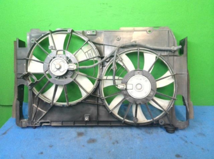 Toyota Vanguard พัดลมไฟฟ้า พัดลมหม้อน้ำ DBA-ACA33W Electric Fan 168000-8010 16363-28240 263500-5391 16711-28330 (Pre-order product, takes 25-30 days by ship)