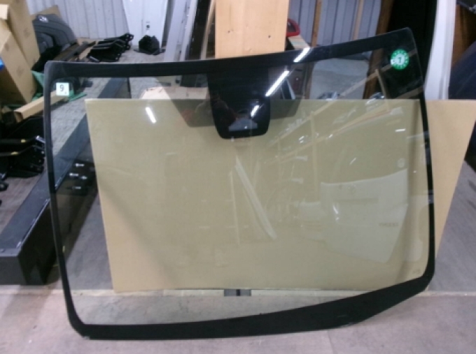 กระจกหน้า กระจกบังลมหน้า อะไหล่ถอดแท้มือสองจากญี่ปุ่น (สินค้าสั่งซื้อ บรรทุกทางเรือใช้เวลา 25-30วัน)