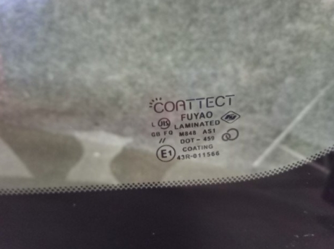 กระจกหน้า กระจกบังลมหน้า อะไหล่ถอดแท้มือสองจากญี่ปุ่น (สินค้าสั่งซื้อ บรรทุกทางเรือใช้เวลา 25-30วัน)