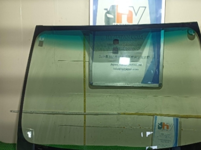 กระจกหน้า กระจกบังลมหน้า อะไหล่ถอดแท้มือสองจากญี่ปุ่น (สินค้าสั่งซื้อ บรรทุกทางเรือใช้เวลา 25-30วัน)