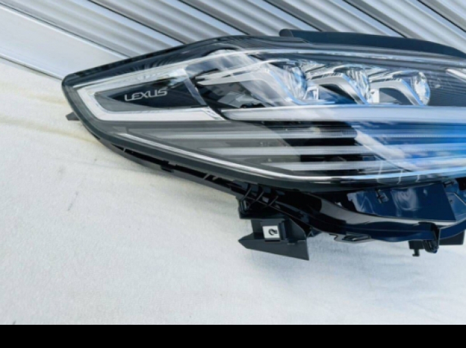 Lexus genuine LM350 LM300h headlight Lexus Lexus genuine CPU included unused item 1คู่ ซ้าย-ขวา (Pre-order product, takes 25-30 days by ship)