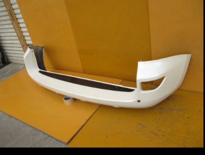 RAV4 (ACA31W/ACA36W) Genuine rear bumper pearl (070) (Pre-order product, takes 25-30 days by ship)