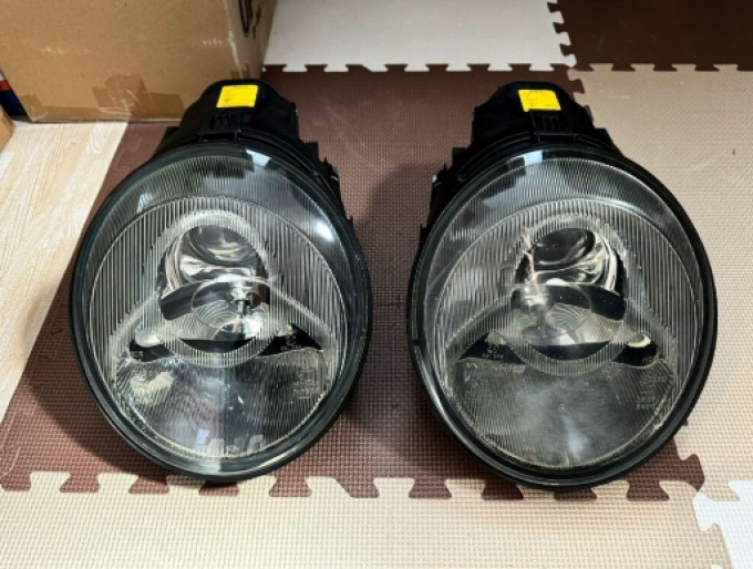 Porsche 911 993 Carrera ชุดไฟหน้าซีนอน HID ซ้ายและขวา Porsche 911 993 Carrera Genuine Xenon HID Headlights (Left and Right Set)